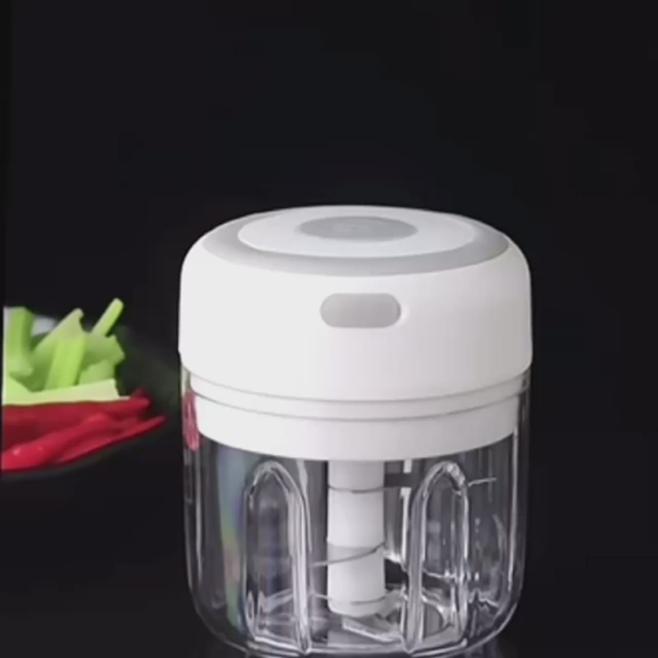 Mini Wireless Electric Garlic Crusher – Portable USB Chopper (100/250ml)